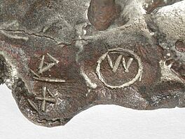 Waldemar Otto - Kleine Stehende mit Gewand, 80100-74005, Van Ham Kunstauktionen