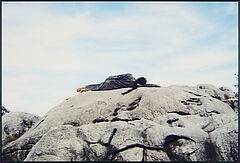 Kim Sooja - A Needle Woman, 77017-10, Van Ham Kunstauktionen