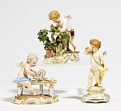 Meissen - Drei Amorettenfiguren, 65120-9, Van Ham Kunstauktionen