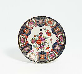 Meissen - Teller mit asiatischem Dekor, 70216-29, Van Ham Kunstauktionen