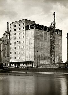 Karl Hugo Schmoelz - Auktion 318 Los 1232, 50898-8, Van Ham Kunstauktionen