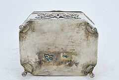 Warschau - Zuckerdose mit Fuellhoernern und Amoretten, 70447-14, Van Ham Kunstauktionen