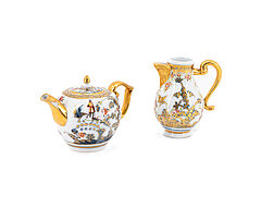 Wohl Meissen - Teekanne und Sahnekaennchen mit ueberdekoriertem Vogel-Fels-Dekor, 76821-246, Van Ham Kunstauktionen