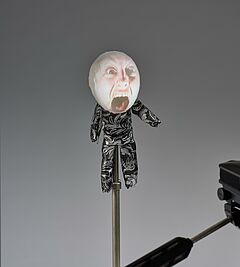 Tony Oursler - Cut Up, 81047-1, Van Ham Kunstauktionen