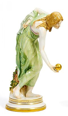 Meissen - Kugelspielerin, 57038-1, Van Ham Kunstauktionen