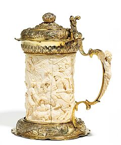 Augsburg - Prunkvoller Elfenbeinhumpen mit Schlachtendarstellung, 62040-39, Van Ham Kunstauktionen