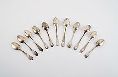 Gruppe von elf unterschiedlichen Speiselöffeln, 81418-3, Van Ham Kunstauktionen