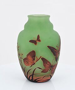 Muller Freres - Vase mit Schmetterlingsdekor, 68007-67, Van Ham Kunstauktionen