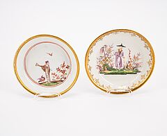 Meissen - Ein Koppchen und zwei Untertassen mit Chinoiserien, 76821-69, Van Ham Kunstauktionen