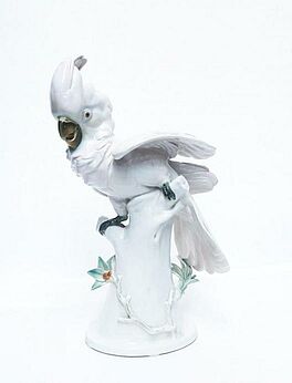 Schwarzburger Werkstaetten - Grosser Kakadu auf Baumstamm, 55417-38, Van Ham Kunstauktionen