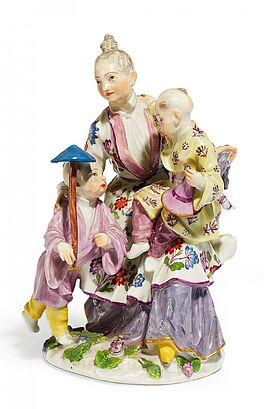 Meissen - Japanerin mit zwei Kindern, 58511-11, Van Ham Kunstauktionen
