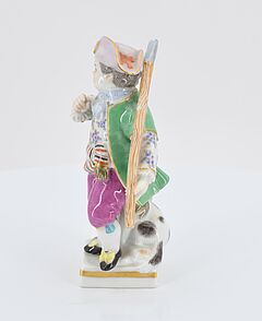 Meissen - Obsthaendlerin kleiner Kavalier und Tasse mit Untertasse, 73219-16, Van Ham Kunstauktionen