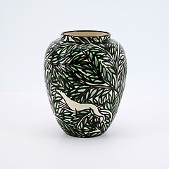 Karlsruhe - Vase 'Tiere im Laub', 81858-11, Van Ham Kunstauktionen