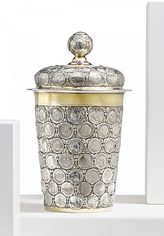 Hans Heinrich von der Heyde - Praechtiger und aussergewoehnlich grosser Muenzdeckelbecher, 81600-8, Van Ham Kunstauktionen