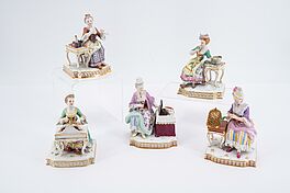 Meissen - Folge von Damenfiguren als Allegorien der Fuenf Sinne, 76123-7, Van Ham Kunstauktionen