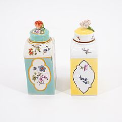 Meissen - Zwei Teedosen mit Fond und Blumenreserven, 76821-101, Van Ham Kunstauktionen