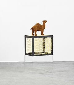 Lisa Lapinski - Tobacco Camel Ref black box, 68003-527, Van Ham Kunstauktionen