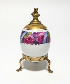 Osterei-Flakon mit Blumenkranz, 66538-15, Van Ham Kunstauktionen