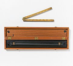 ZOLLSTOCK UND ROLL-LINEAL, 66889-3, Van Ham Kunstauktionen