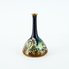 Amphora-Werke Riessner Stellmacher  Kessler - Enghalsvase mit Blumendekor, 81858-24, Van Ham Kunstauktionen