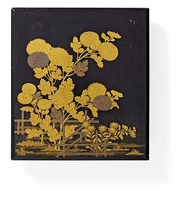 Schreibkasten suzuribako mit Chrysanthemen, 61279-2, Van Ham Kunstauktionen