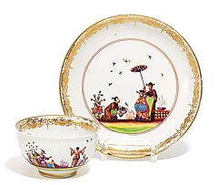 Meissen - Koppchen und Unterschale mit umlaufenden Chinesenszenen, 60555-9, Van Ham Kunstauktionen