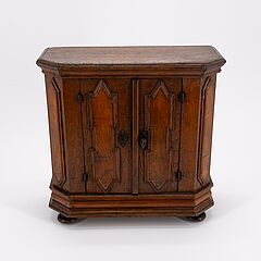 Presumably Franconia - Miniatur Barockschrank, 77103-36, Van Ham Kunstauktionen