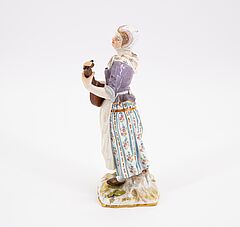 Meissen - Lautenspielerin, 76654-13, Van Ham Kunstauktionen