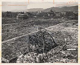 Anonym - Hiroshima Devastation, 68004-312, Van Ham Kunstauktionen