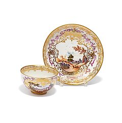 Meissen - Tasse und Untertasse mit grossen Goldkartuschen und Jagdszenen, 76933-41, Van Ham Kunstauktionen