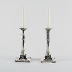 JM van Kempen  Zonen - Paar Leuchter in Saeulenform mit Lichtschirmen, 76095-7, Van Ham Kunstauktionen