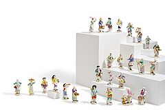 Meissen - Folge von 26 Figuren aus den Cris de Paris, 81826-7, Van Ham Kunstauktionen