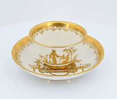 Meissen - Koppchen und Untertasse mit Goldchinesen, 73258-2, Van Ham Kunstauktionen