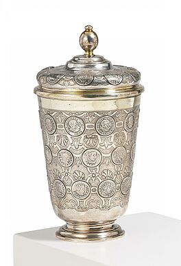 Christian Lieberkuehn dJ - Grosser Muenzdeckelbecher, 81600-9, Van Ham Kunstauktionen