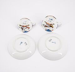 Meissen - GROssE ZUCKERDOSE VIER KLEINERE ZWEI GROessERE TASSEN MIT UT UND VOGELDEKOREN, 76933-17, Van Ham Kunstauktionen