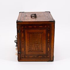 Tirol - Kabinettkasten mit Stadtsilhouetten, 79542-6, Van Ham Kunstauktionen