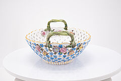 Meissen - Ovaler Korb mit Vergissmeinnicht und Blumenbouquet, 75562-7, Van Ham Kunstauktionen