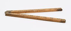 ZOLLSTOCK UND ROLL-LINEAL, 66889-3, Van Ham Kunstauktionen