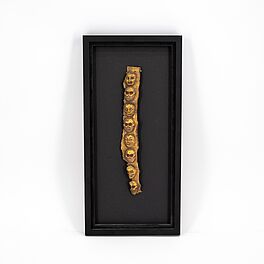 Fragment einer Aureole oder eines Schmuckbandes mit acht Koepfen, 76654-61, Van Ham Kunstauktionen