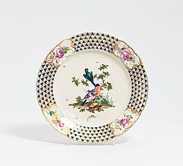 Frankenthal - Teller mit Vogeldekor, 70216-42, Van Ham Kunstauktionen