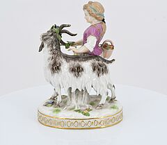 Meissen - Maedchen mit Ziegenbock und Maedchen mit Schaf, 73538-3, Van Ham Kunstauktionen