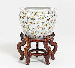 Grosses Fischbecken mit Schmetterlingen und Goldfischen, 66104-20, Van Ham Kunstauktionen