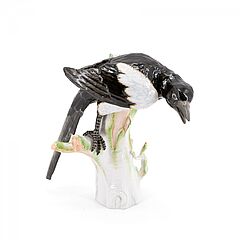 KPM - Grosse Elster auf Baumstumpf, 76895-19, Van Ham Kunstauktionen