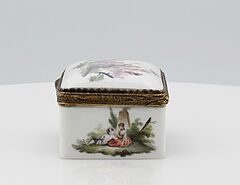 Wohl Meissen - Tabatiere mit Bildnis einer Dame, 68405-4, Van Ham Kunstauktionen