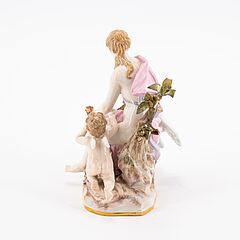 Meissen - Figur der Leda mit dem Schwan und Amor, 77895-2, Van Ham Kunstauktionen