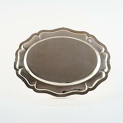 attributed to Tiffany  Co - Grosse ovale Servierplatte mit Muscheldekor, 81826-16, Van Ham Kunstauktionen