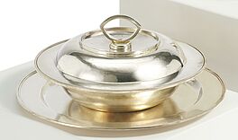 Gumbel Co - Deckelschuessel mit Untersatz, 81988-1, Van Ham Kunstauktionen
