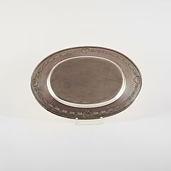 Ovales Tablett und Brotschale mit Festons, 81573-9, Van Ham Kunstauktionen