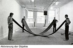 Franz Erhard Walther - Politisches Objekt Kreuz Verbindungsform, 82049-4, Van Ham Kunstauktionen