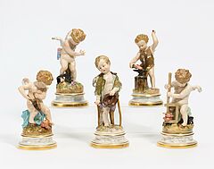 Meissen - Folge von fuenf Amoretten, 75236-19, Van Ham Kunstauktionen